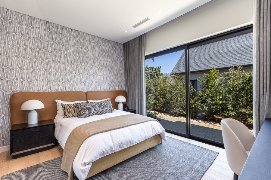 4 Bedroom Property for Sale in Pearl Valley at Val de Vie Western Cape